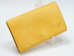 ルイ・ヴィトンの二つ折り財布（エピ） | 東京世田谷の買取専門店 