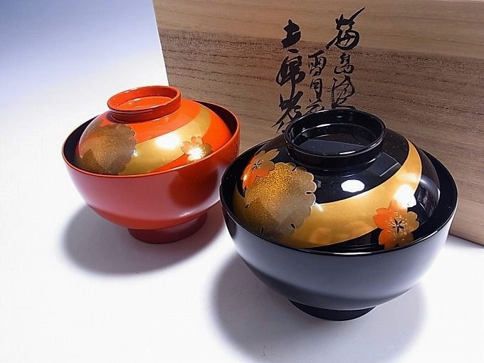 【コンパクト】 作家物 輪島 吸物椀 草花 観世水 五客 金蒔絵 木箱 茶道 懐石 pethY-m88910768948 にコメント