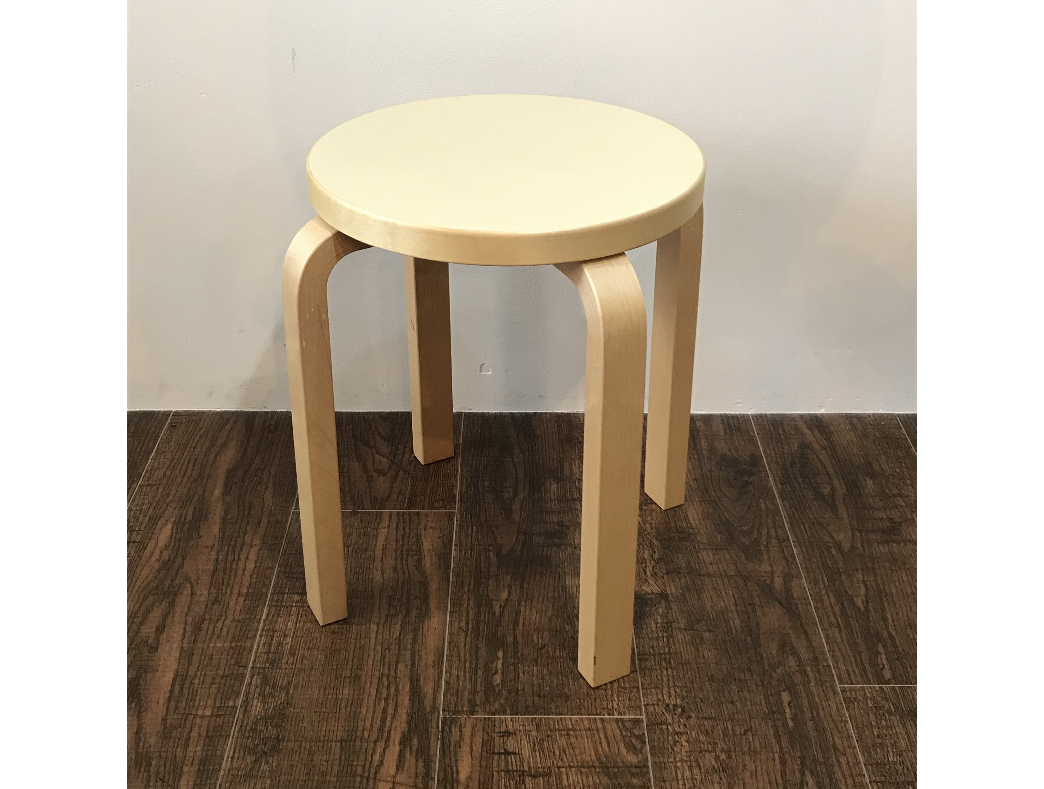 artek アルテック スツール60 | 陶器・着物・家具の買取なら東京世田谷