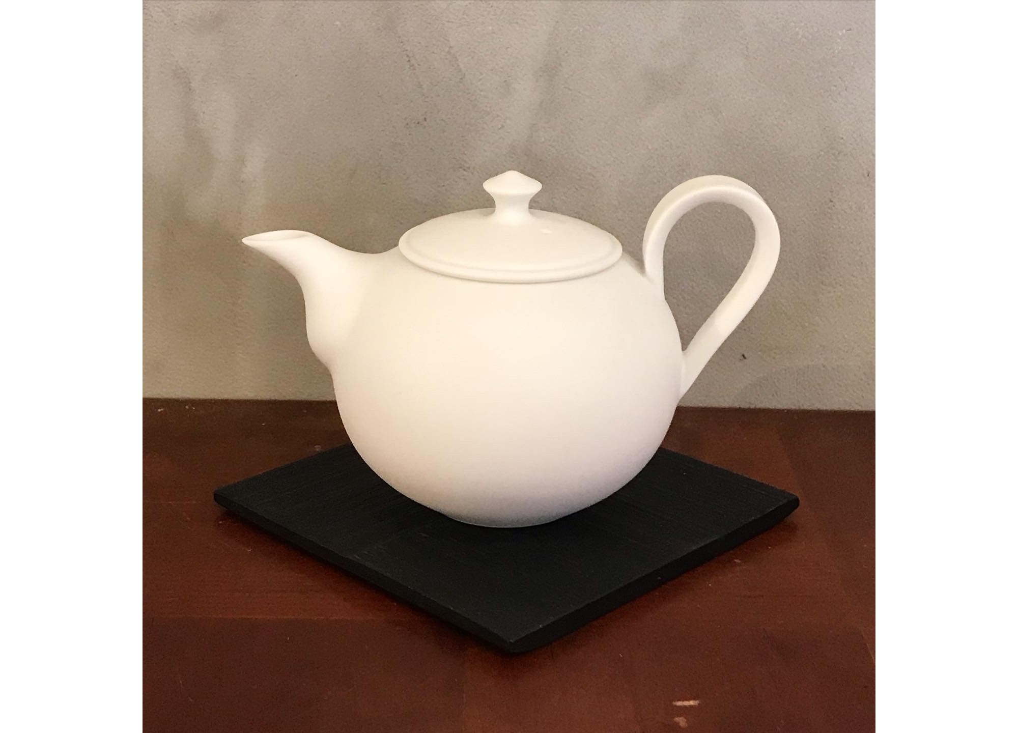 森岡希世子 白磁 ポット 茶器 | 東京世田谷の買取専門店くらしのくら